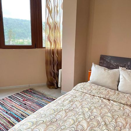 Апартамент "Скален Венец" Veliko Tarnovo Extérieur photo